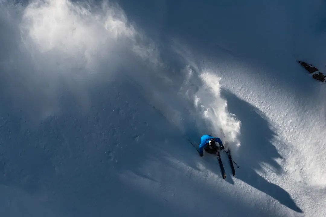 全场9折!ikon pass全年最低价!来就送:滑雪镜、运动背包、运动裤…… 全场9折!ikon pass全年最低价!来就送:滑雪镜、运动背包、运动裤……