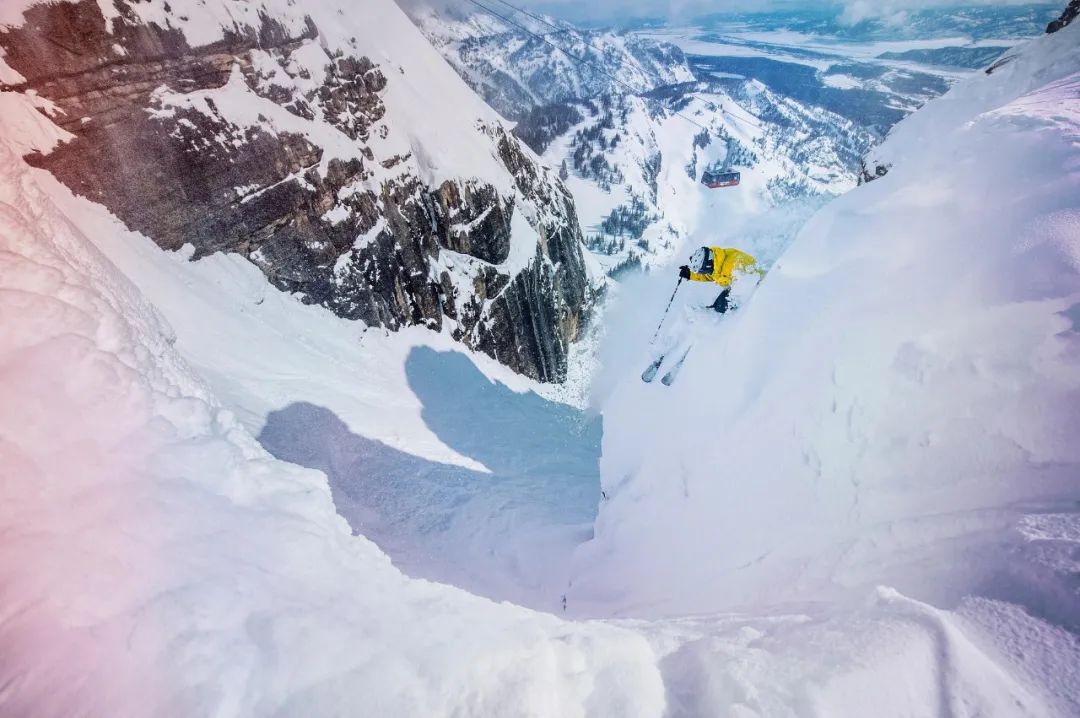 全场9折!ikon pass全年最低价!来就送:滑雪镜、运动背包、运动裤…… 全场9折!ikon pass全年最低价!来就送:滑雪镜、运动背包、运动裤……