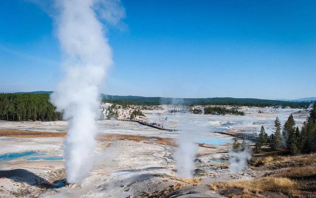 黄石旅游特惠5折起! 如果一生只去一次,一切都是最好的安排! 黄石旅游特惠5折起! 如果一生只去一次,一切都是最好的安排!