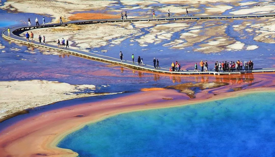 黄石旅游特惠5折起! 如果一生只去一次,一切都是最好的安排! 黄石旅游特惠5折起! 如果一生只去一次,一切都是最好的安排!