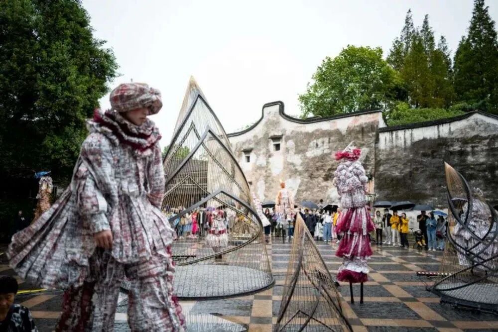 【中国旅游】200刀玩5天一价全包上海周边古镇 【中国旅游】200刀玩5天一价全包上海周边古镇