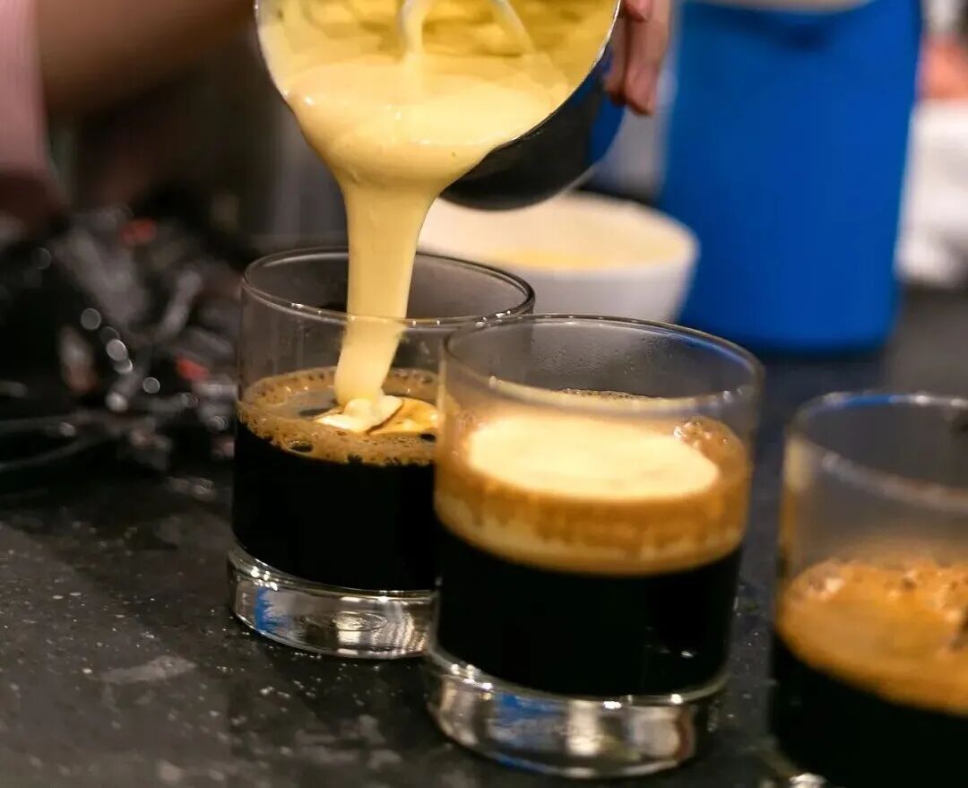 越南旅行攻略（下）吃遍越南美食清单，摸透签证、直飞航班