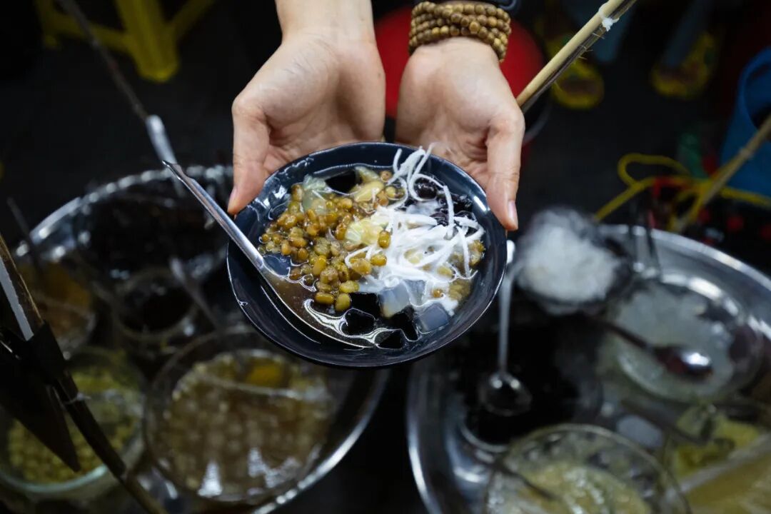 越南旅行攻略（下）吃遍越南美食清单，摸透签证、直飞航班